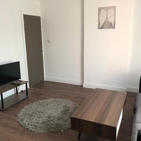 Blue House Bed & Breakfast Линкълн Екстериор снимка