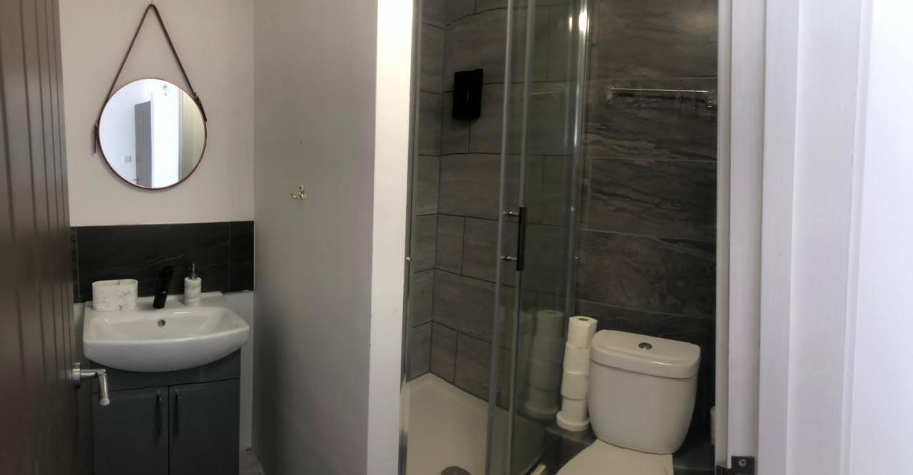 Blue House Bed & Breakfast Линкълн Екстериор снимка