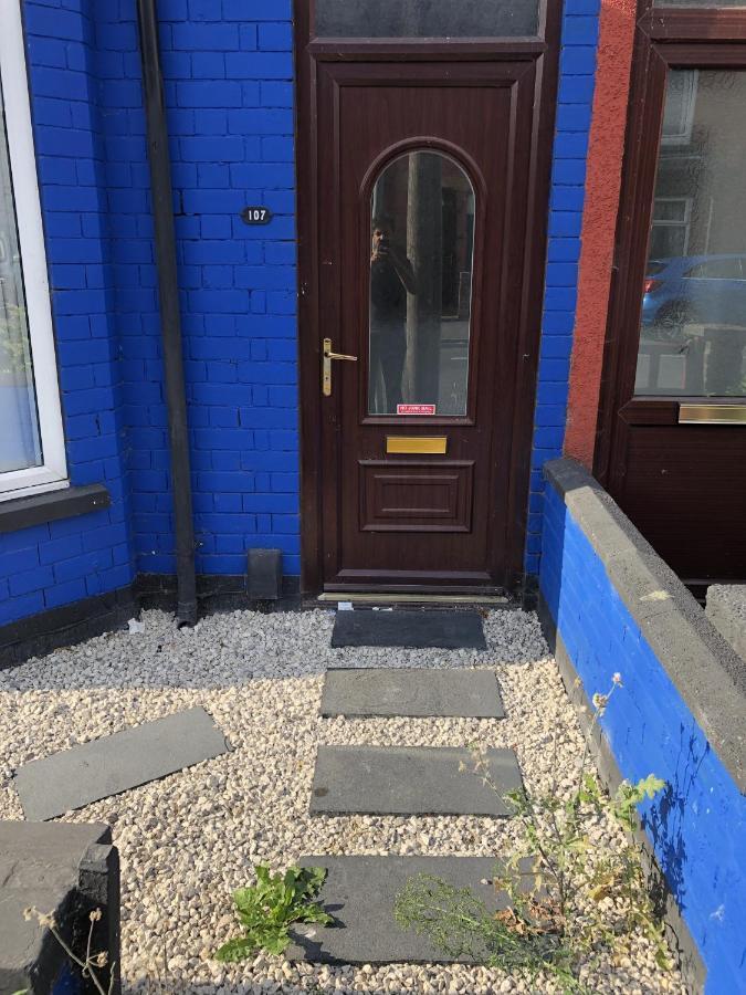 Blue House Bed & Breakfast Линкълн Екстериор снимка